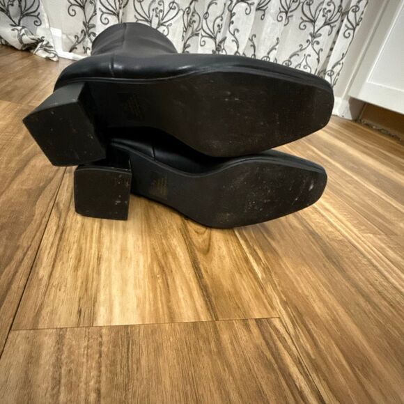 Delicious Daybreak Booties Black Size 7.5 - Picture 7 of 9